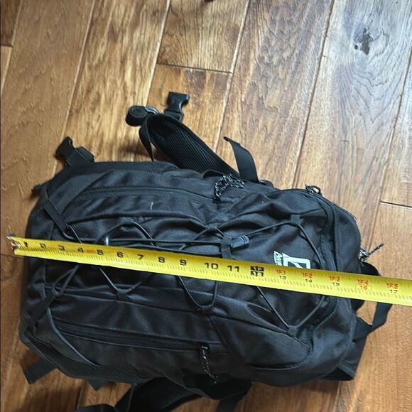 Avalanche Black Men's Backpack - Picture 12 of 12